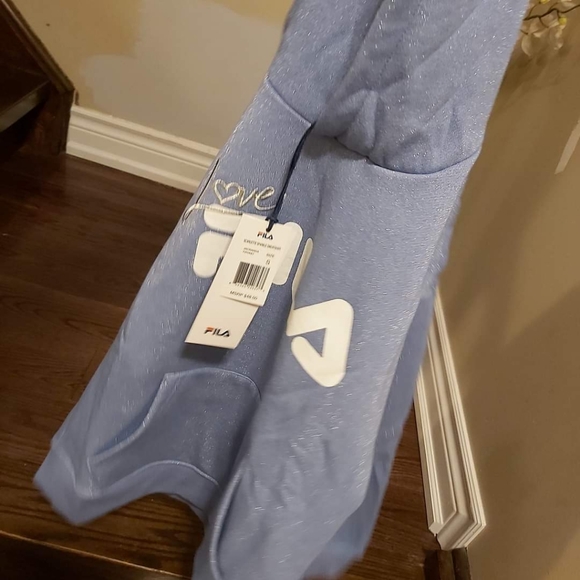 💢SOLD💢FILA Scarlette Sparkle Sweatshirt - Picture 7 of 8